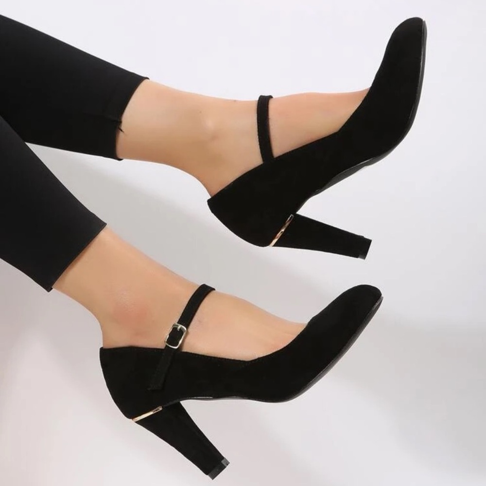 Black heels
